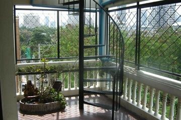 7 Bedroom House for sale in Khlong Tan Nuea, Bangkok near BTS Phrom Phong