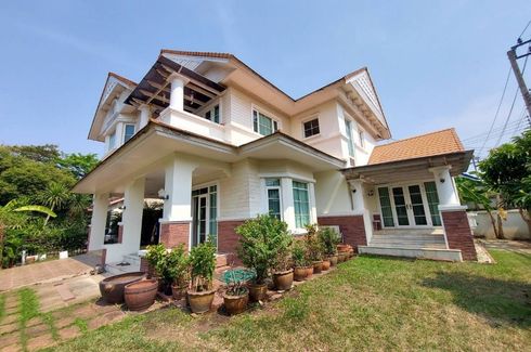 4 Bedroom House for sale in Ban Nanthawan onnut 44, Bang Chak, Bangkok