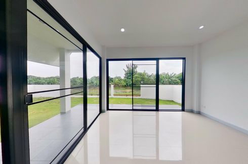 3 Bedroom House for sale in Nong Faek, Chiang Mai