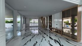 4 Bedroom House for sale in Dokmai, Bangkok