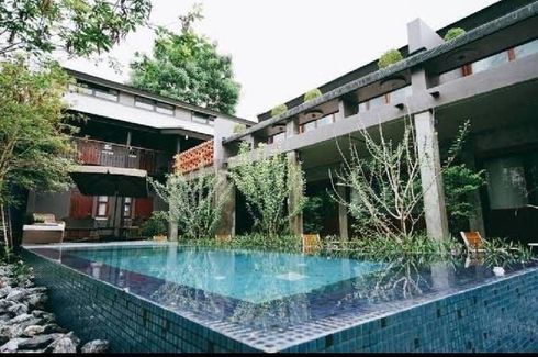 7 Bedroom Villa for sale in Chang Phueak, Chiang Mai