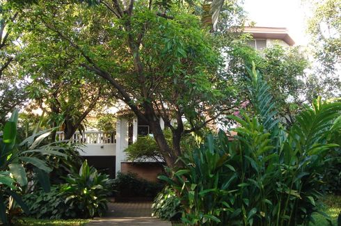 4 Bedroom House for sale in Sam Sen Nok, Bangkok near MRT Phawana