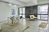 Office for sale in Huai Khwang, Bangkok