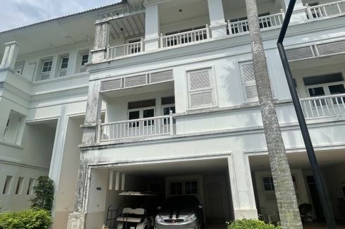 3 Bedroom Townhouse for sale in Na Jomtien, Chonburi