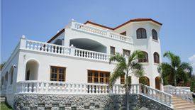 10 Bedroom Villa for sale in Huai Sai Nua, Phetchaburi