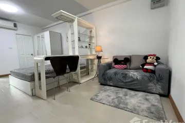 Condo for rent in Huai Khwang, Bangkok near MRT Huai Khwang