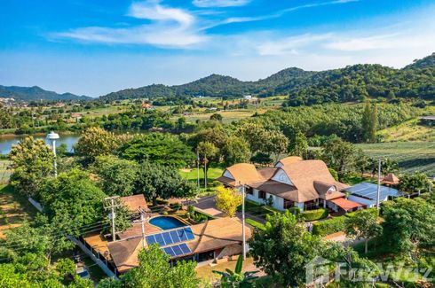 5 Bedroom Villa for sale in Wang Phong, Prachuap Khiri Khan
