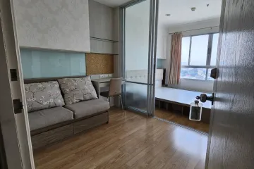 1 Bedroom Condo for rent in Wong Sawang, Bangkok