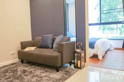 1 Bedroom Condo for rent in Zenith Place Sukhumvit 42, Phra Khanong, Bangkok near BTS Ekkamai