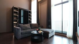 1 Bedroom Condo for sale in C Ekkamai, Khlong Tan Nuea, Bangkok near BTS Ekkamai