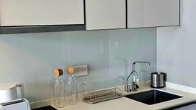 1 Bedroom Condo for sale in C Ekkamai, Khlong Tan Nuea, Bangkok near BTS Ekkamai