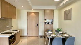 1 Bedroom Condo for sale in Regal Condo Sathorn - Naradhiwas, Thung Maha Mek, Bangkok