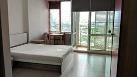 1 Bedroom Condo for sale in T.C. Green, Huai Khwang, Bangkok near MRT Phetchaburi