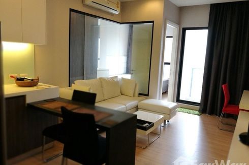 1 Bedroom Condo for sale in Urbano Absolute Sathon - Taksin, Khlong Ton Sai, Bangkok near BTS Krung Thon Buri