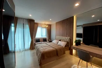 1 Bedroom Condo for sale in Life One Wireless, Lumpini, Bangkok near BTS Ploen Chit