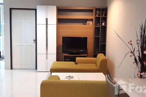 1 Bedroom Condo for rent in Sukhumvit Living Town, Khlong Toei Nuea, Bangkok near MRT Phetchaburi