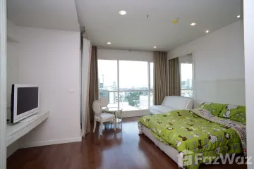 Condo for rent in The Address Chidlom, Lumpini, Bangkok near BTS Chit Lom