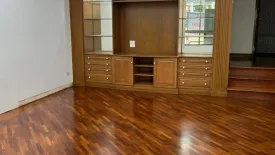 4 Bedroom Townhouse for rent in Khlong Tan Nuea, Bangkok near BTS Phrom Phong