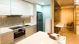 2 Bedroom Condo for rent in The Room Sukhumvit 21, Khlong Toei Nuea, Bangkok near MRT Sukhumvit