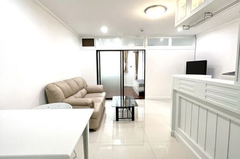 1 Bedroom Condo for rent in Supalai Place, Khlong Tan Nuea, Bangkok near BTS Phrom Phong