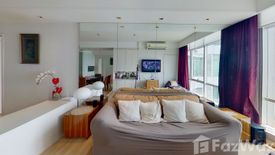 1 Bedroom Condo for rent in Baan Sathorn Chaopraya, Khlong Ton Sai, Bangkok near BTS Krung Thon Buri