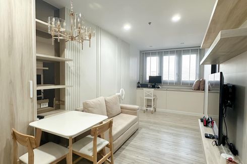 1 Bedroom Condo for rent in XT Huaikhwang, Din Daeng, Bangkok near MRT Huai Khwang