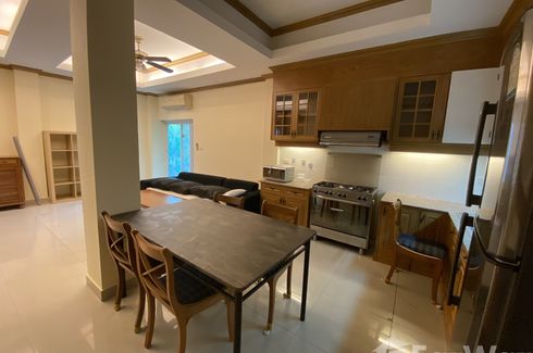 3 Bedroom Apartment for rent in El Patio, Khlong Toei Nuea, Bangkok near MRT Sukhumvit