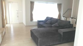 2 Bedroom House for rent in Dokmai, Bangkok