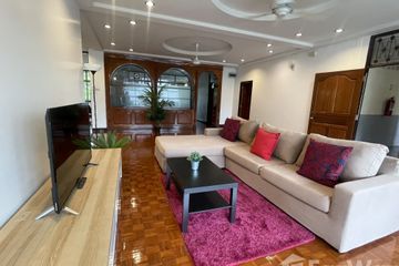 3 Bedroom Condo for rent in Swasdi Mansion, Khlong Toei Nuea, Bangkok near MRT Sukhumvit