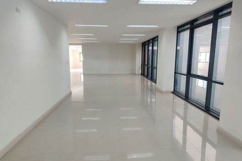 Office for rent in Mahatun Rama 3, Bang Khlo, Bangkok