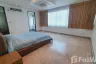 2 Bedroom Condo for rent in Baan Sathorn Condo, Khlong Toei Nuea, Bangkok near MRT Phetchaburi