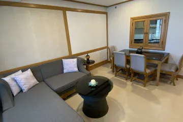 1 Bedroom Apartment for rent in Empire Sawasdee, Khlong Toei Nuea, Bangkok near MRT Sukhumvit