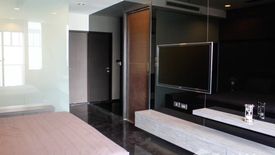 2 Bedroom Condo for rent in Noble Remix, Khlong Tan, Bangkok near BTS Thong Lo