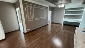 2 Bedroom Condo for sale in Supalai Park Ekamai - Thonglor, Bang Kapi, Bangkok