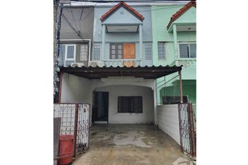 2 Bedroom Townhouse for sale in Lak Song, Bangkok
