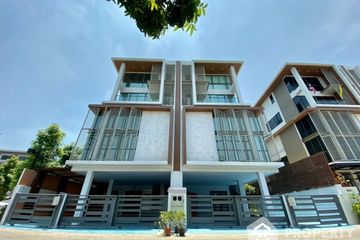 6 Bedroom House for sale in Chong Nonsi, Bangkok