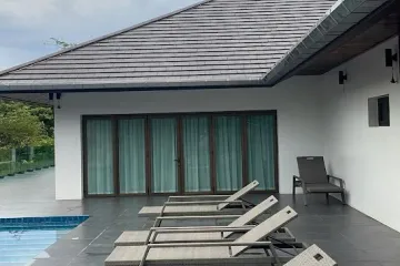 3 Bedroom Villa for sale in Khuekkhak, Phang Nga