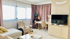 1 Bedroom Condo for sale in Sathorn Gardens, Thung Maha Mek, Bangkok near MRT Lumpini