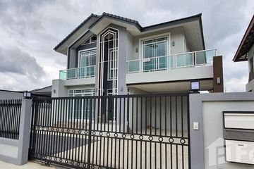 4 Bedroom House for sale in Nakhon Sawan Tok, Nakhon Sawan