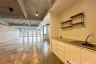 Office for rent in Khlong Tan Nuea, Bangkok