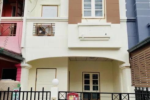 2 Bedroom Townhouse for sale in California Gran De Ville, Nong Mai Daeng, Chonburi