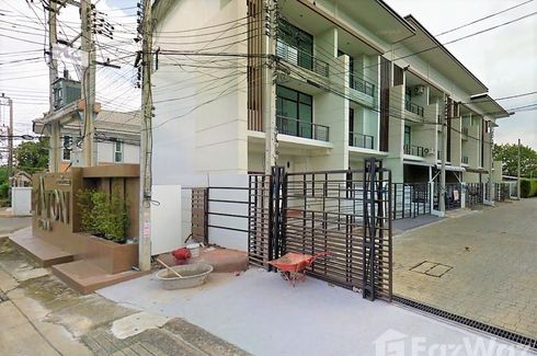 3 Bedroom Townhouse for sale in Leaton Town, Bang Kraso, Nonthaburi