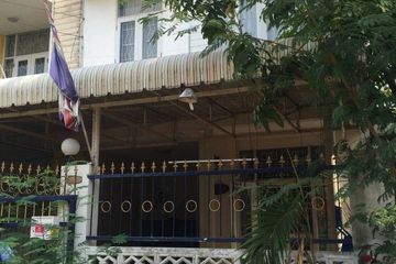 3 Bedroom Townhouse for sale in Khlong Sam, Pathum Thani