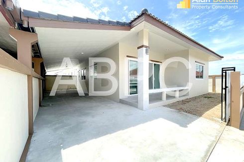 3 Bedroom House for sale in Nong Pla Lai, Chonburi