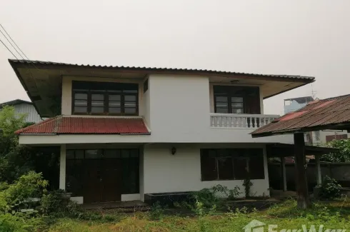 4 Bedroom House for sale in Nai Wiang, Phrae