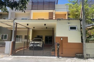 3 Bedroom Townhouse for sale in Noen Phra, Rayong