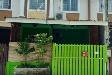 3 Bedroom Townhouse for rent in Sao Thong Hin, Nonthaburi