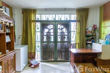 3 Bedroom Townhouse for sale in Prachathipat, Pathum Thani