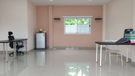 Office for rent in Tha Krachap, Nakhon Pathom