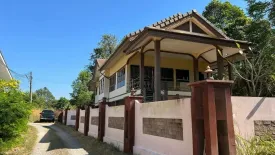 5 Bedroom House for sale in Song Phi Nong, Chanthaburi